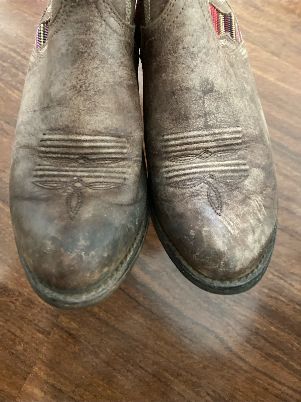 Ariat Embroidered Ankle Boots Sz 7 - Picture 4 of 9